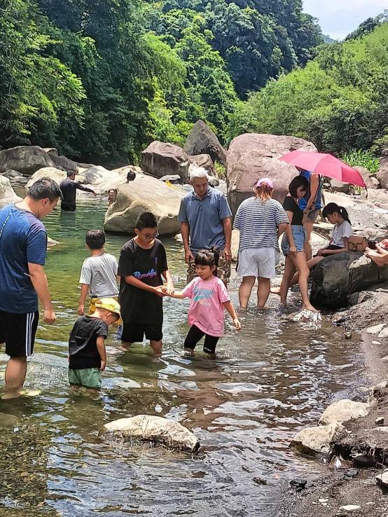 小烏來象山溫泉民宿
